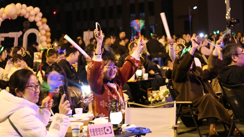 文化周|盡享美食，“音”愛而來，海蓉開展告白音樂會暨美食節(jié)活動