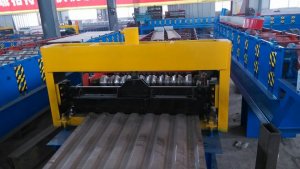 大型車廂板壓型